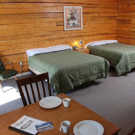 Triple J Hotel Dawson City Dış mekan fotoğraf